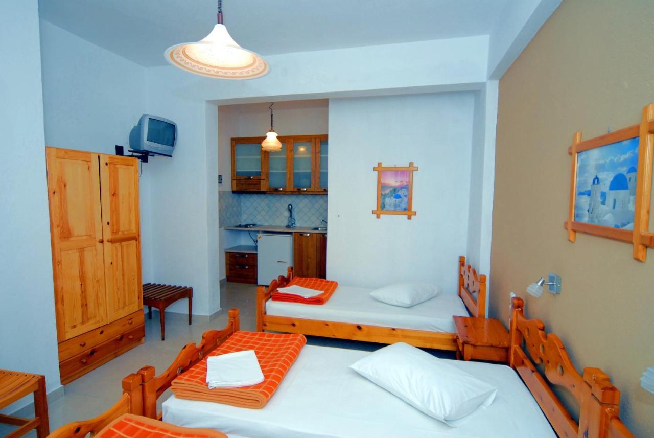 העיירה סקיאתוס Aiolos House חדר תמונה