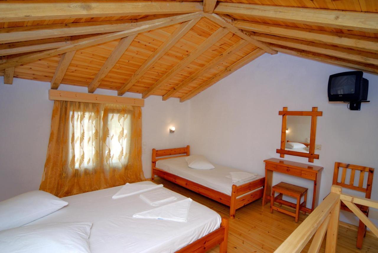 העיירה סקיאתוס Aiolos House חדר תמונה